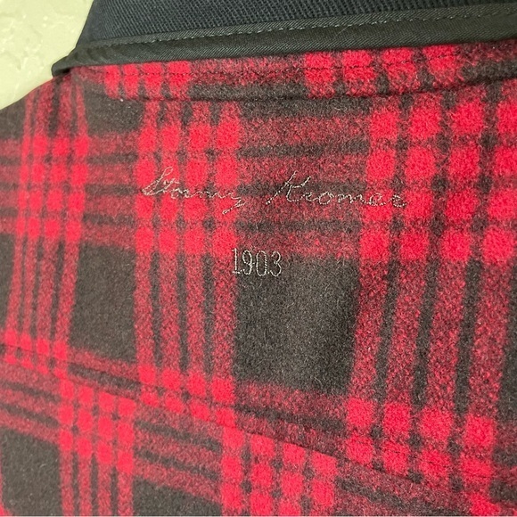 Stormy Kromer Ida Outfitter Plaid Wool Vest Woman’s Size Medium‎ Multi-Season - Picture 5 of 8